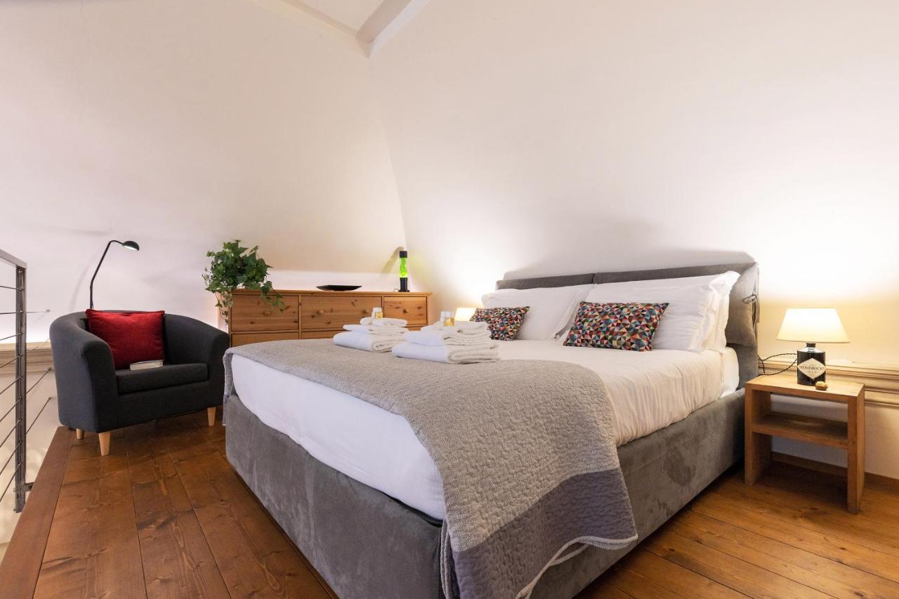 Rome As You Feel - Charming Loft Campitelli In Navona Exterior photo