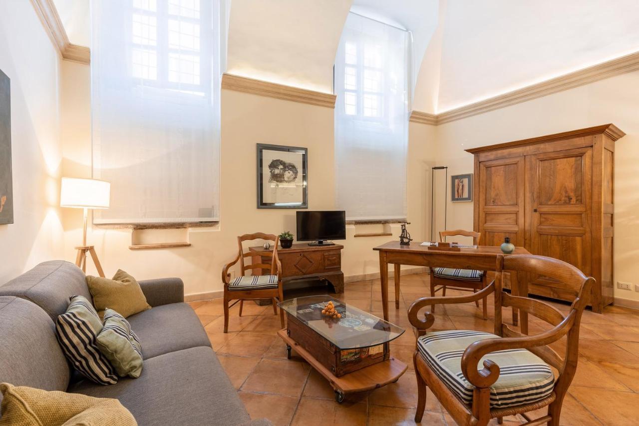 Rome As You Feel - Charming Loft Campitelli In Navona Exterior photo